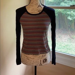 Adorable striped longsleeve juniors shirt